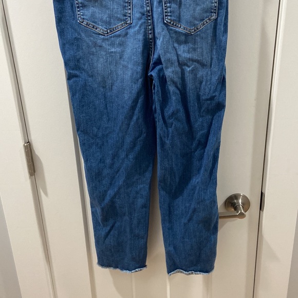 OshKosh B'Gosh girls 14 denim overalls 💕 adorable and great condition! - Picture 11 of 11